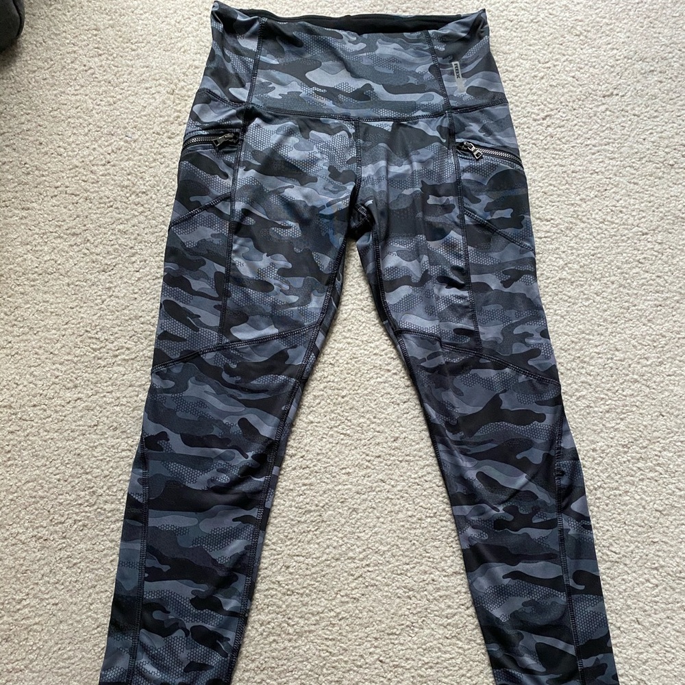 RBX Black and gray camo leggings.